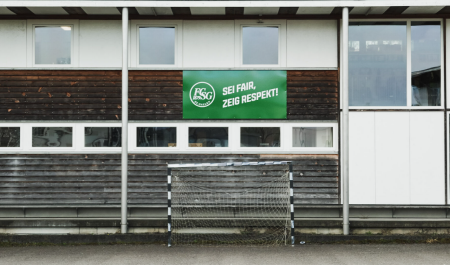 Banner beim Hardplatz